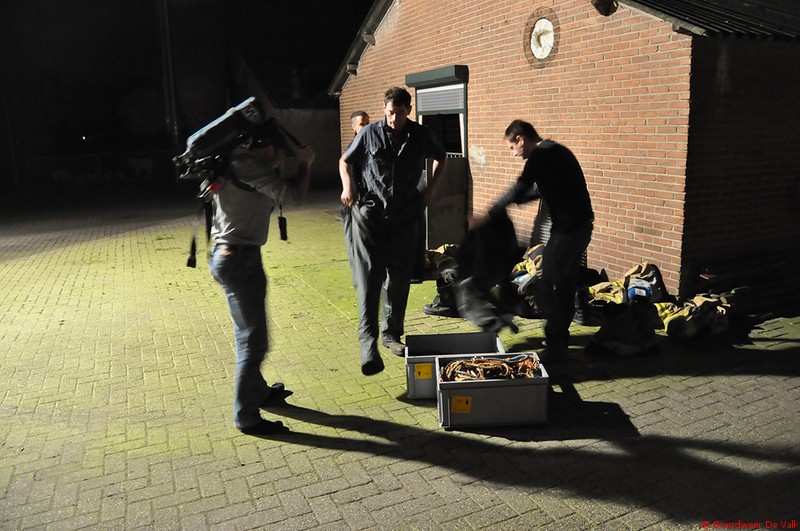 kalveren in put.